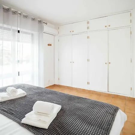 홀리데이파크 Oura Parque Turisticos 알부페이라