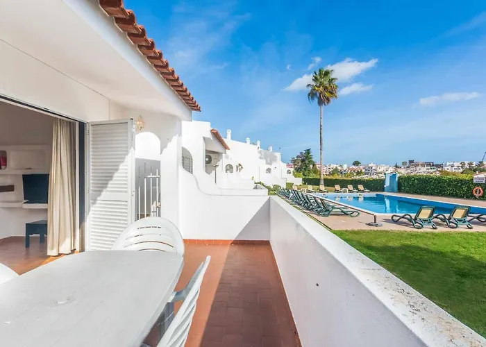 Oura Parque Turisticos База відпочинку Албуфейра