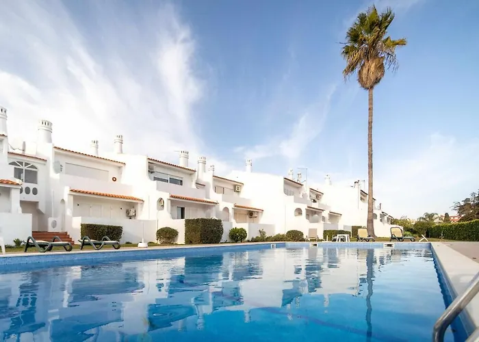 Oura Parque Turisticos База відпочинку