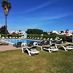 Oura Parque Turisticos 4* البوفيرا