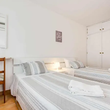 Oura Parque Turisticos منتزه العطل