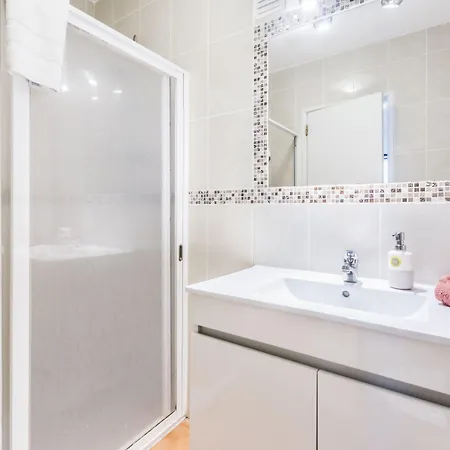 Oura Parque Turisticos 2* البوفيرا